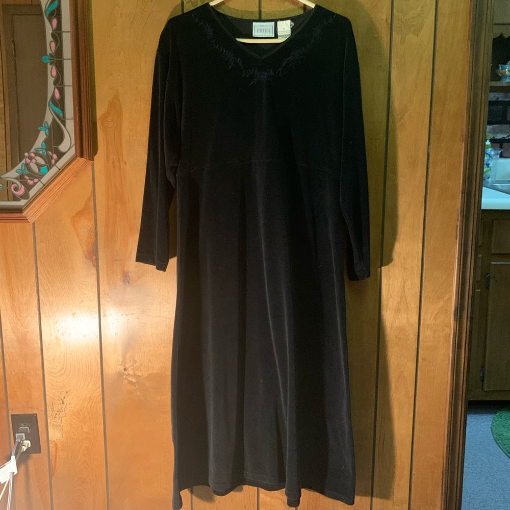 Erika Studio dress